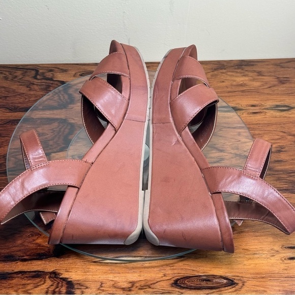 Kenneth Cole Reaction Clarissa Sandals in Tan - Picture 13 of 15